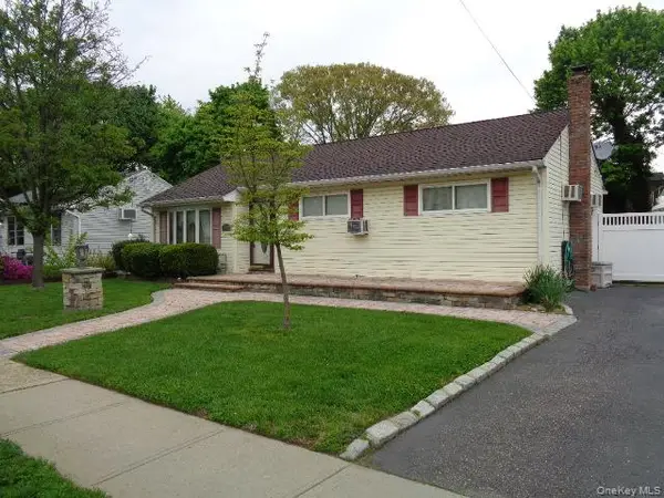 1431 Lombardy Boulevard, Bay Shore, NY 11706
