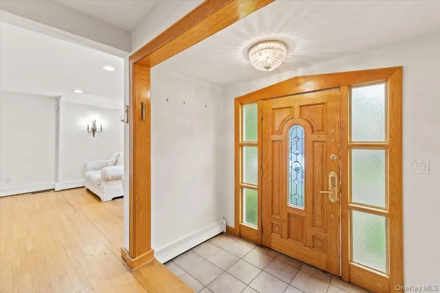 3 Franklin Road, Great Neck, NY 11024 - #3