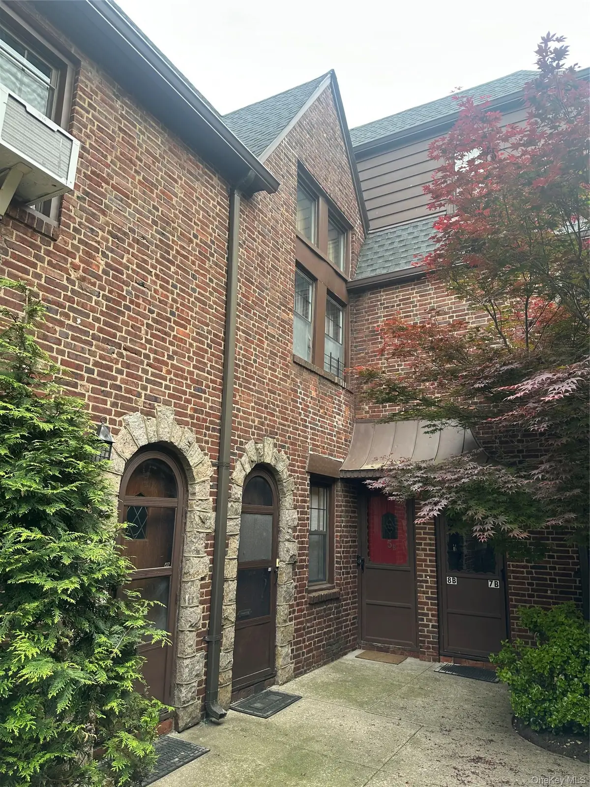 40-40 203 St #6B, Bayside, NY 11361 - #1