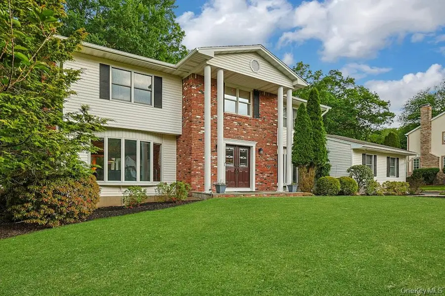 27 Rochelle Drive, New City, NY 10956 - #2