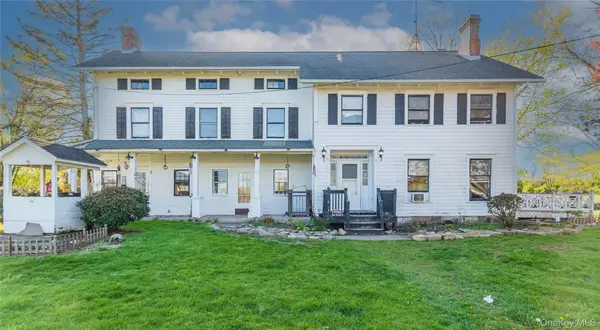 111 Browns Road, Walden, NY 12586