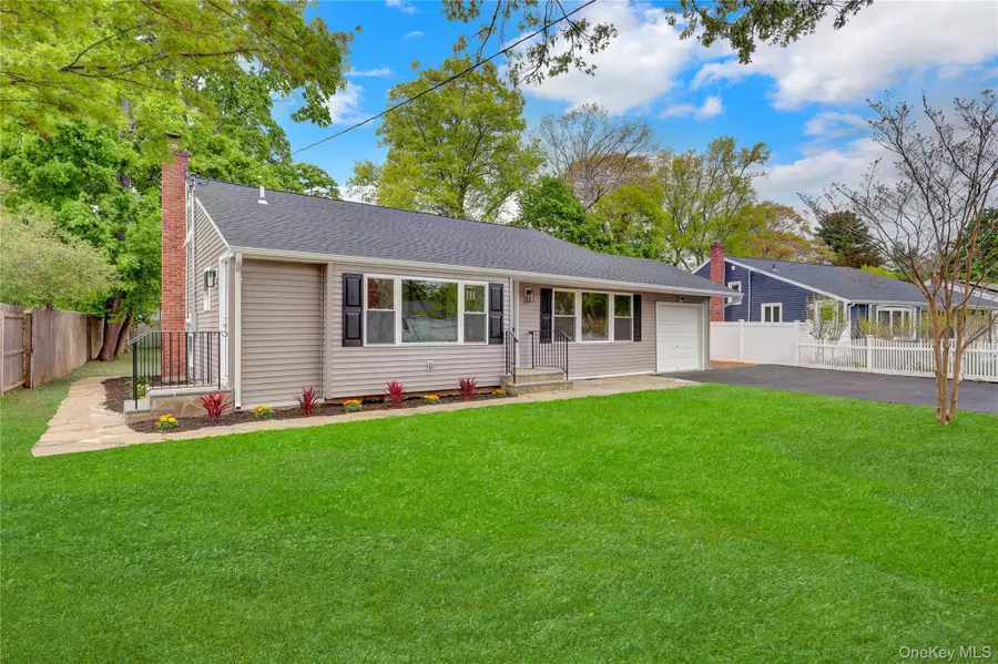 15 Glenwood Lane, Huntington, NY 11743 - #2
