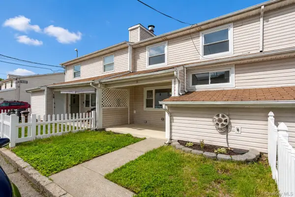 33 Marc Street, Staten Island, NY 10314