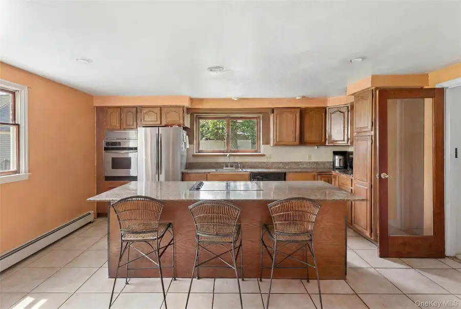 650 Eagle Avenue, West Hempstead, NY 11552 - #3