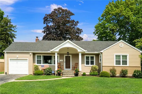 28 Top O The Ridge Drive, Scarsdale, NY 10583