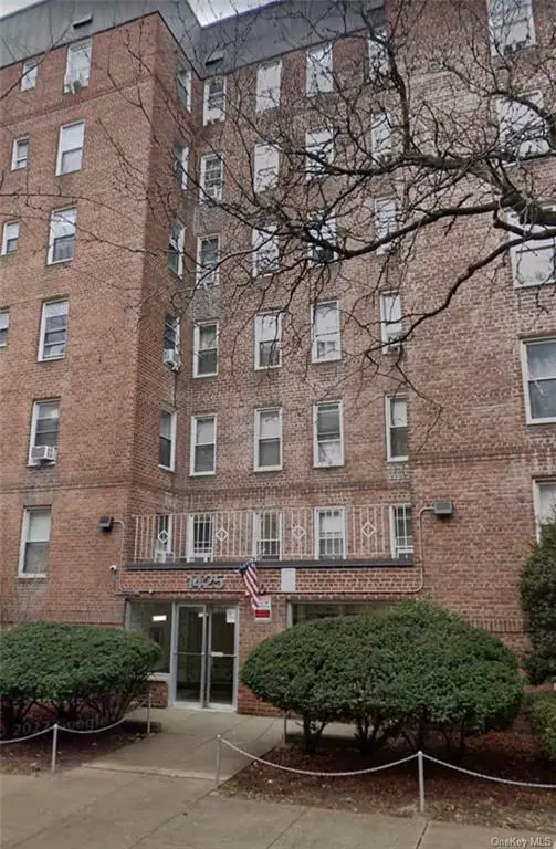 1425 Thieriot Avenue #2A, Bronx, NY 10460