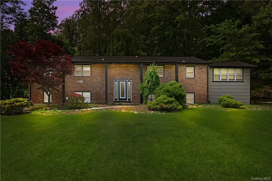 7 Charlotte Drive, Spring Valley, NY 10977 - Image #2