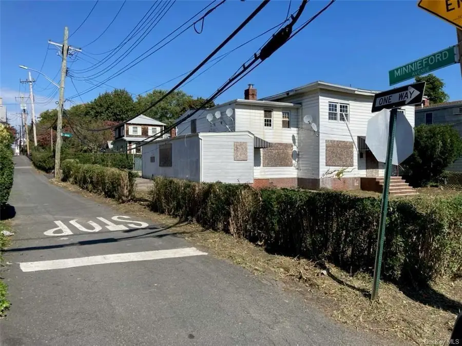 175 Carroll Street, Bronx, NY 10464 - Image #2