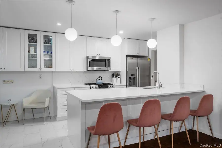 499 N Broadway #8F, White Plains, NY 10603 - Image #2