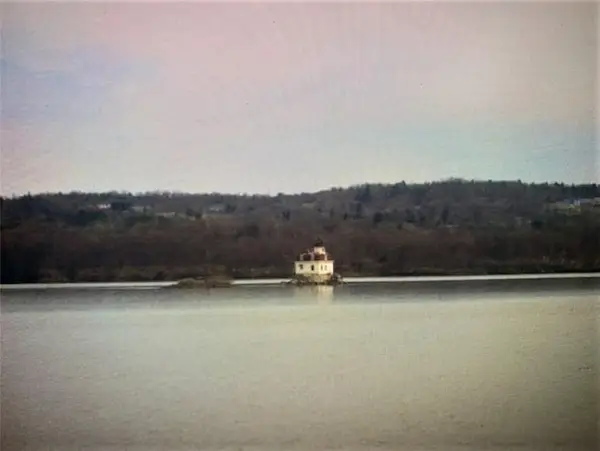 272 River Road, Ulster Park, NY 12487