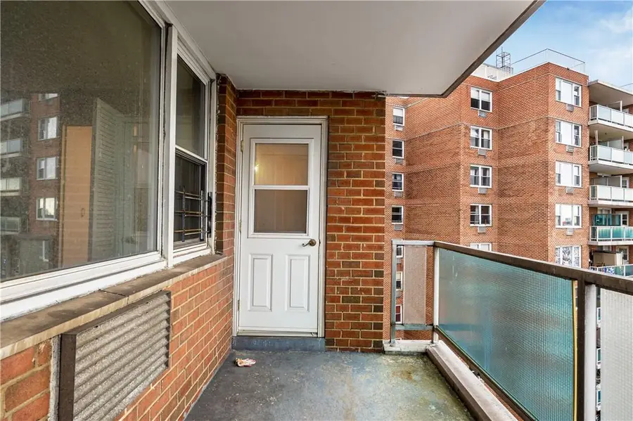 1655 Flatbush Avenue Avenue #B1802, Brooklyn, NY 11210 - Image #2