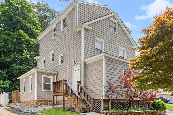 33 Pemberwick Road, Greenwich, CT 06831