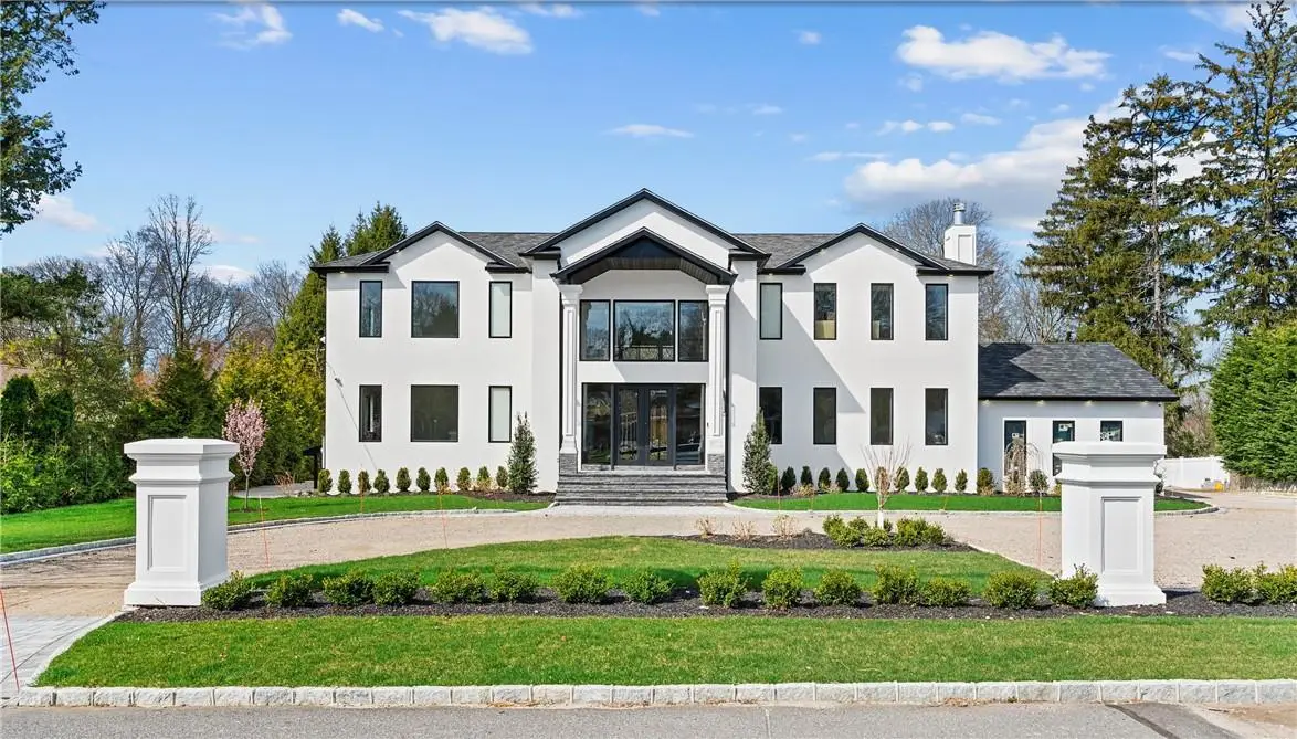 18 Orchard Drive, Woodbury, NY 11797 - Image #1