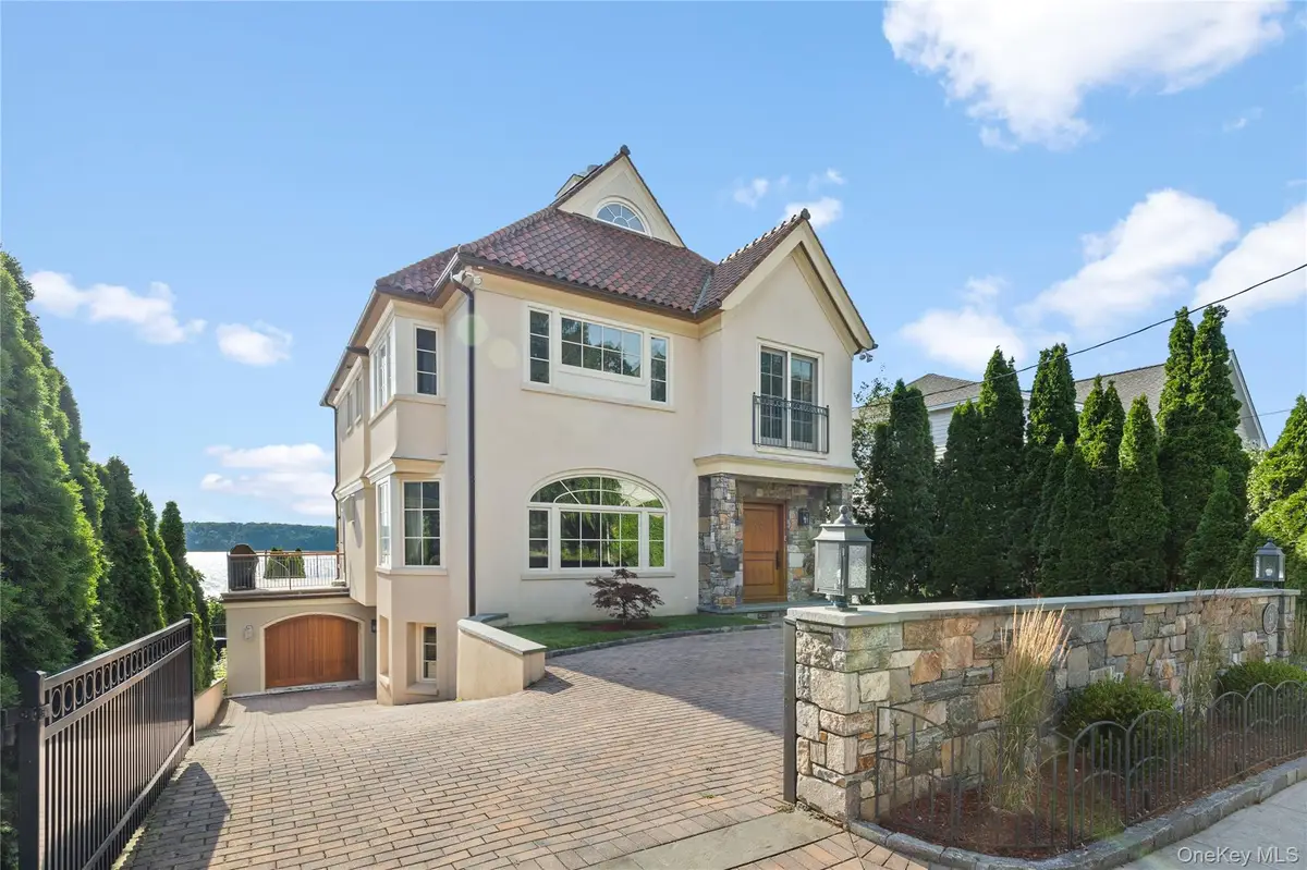 33 Livingston Avenue, Dobbs Ferry, NY 10522 - Image #1