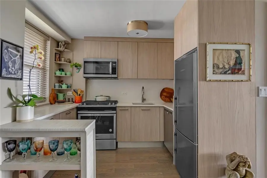 5700 Arlington Avenue #12T, Bronx, NY 10471 - Image #2