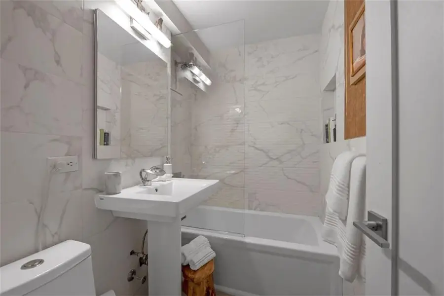 5700 Arlington Avenue #12T, Bronx, NY 10471 - Image #3