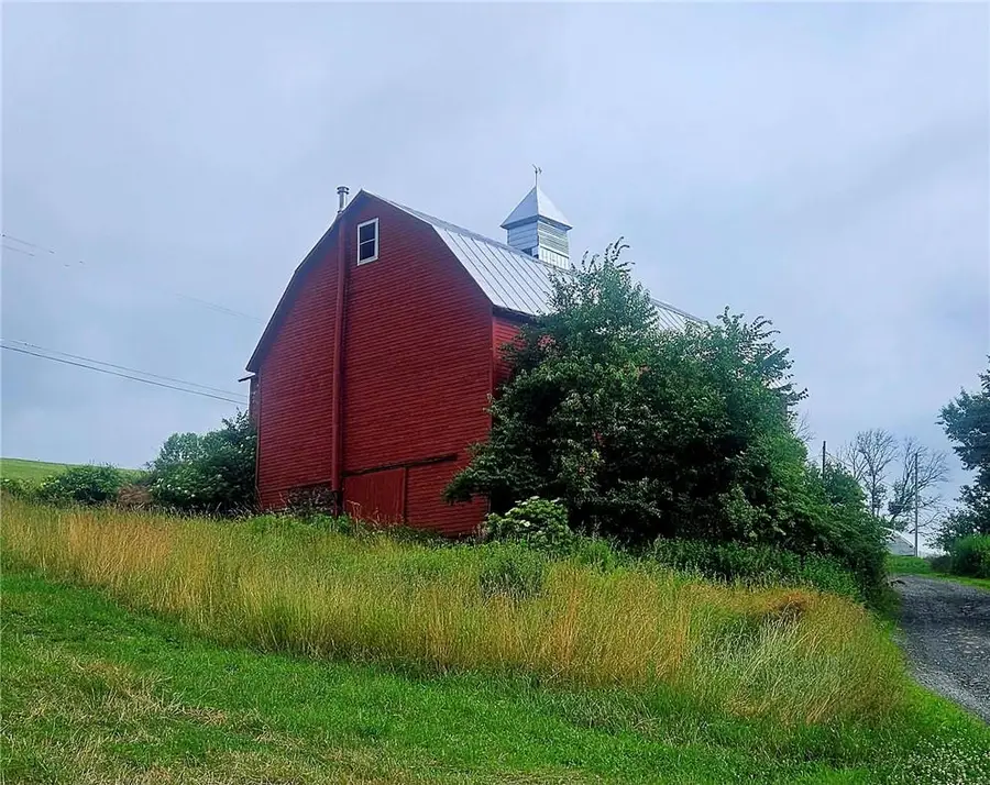 495 Swiss Hill Road N, Jeffersonville, NY 12748 - Image #2