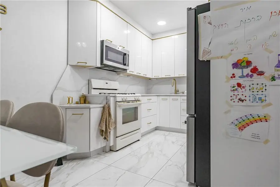 764 Kent Avenue #2, Brooklyn, NY 11249 - Image #3