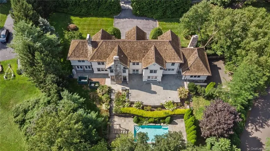 127 Stanwich Road, Greenwich, CT 06830 - Image #2