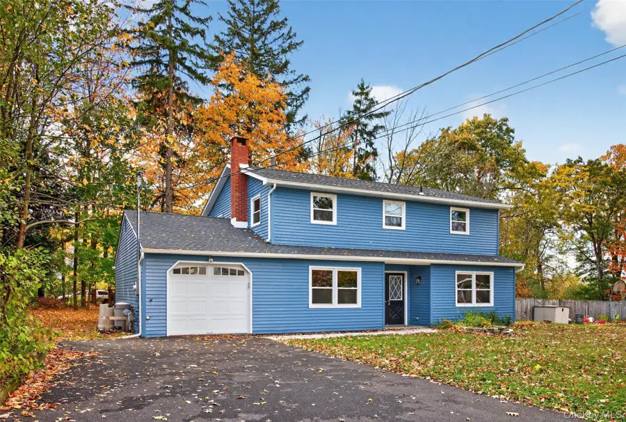 13 Farmstead Road, New Windsor, NY 12553 - Image #2