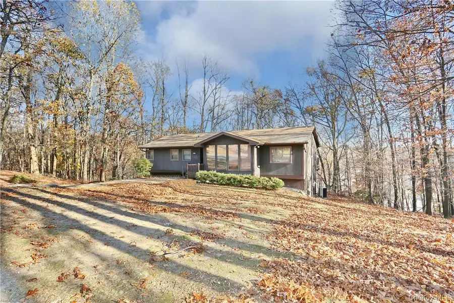 9 Country Club Lane, Airmont, NY 10952 - Image #3