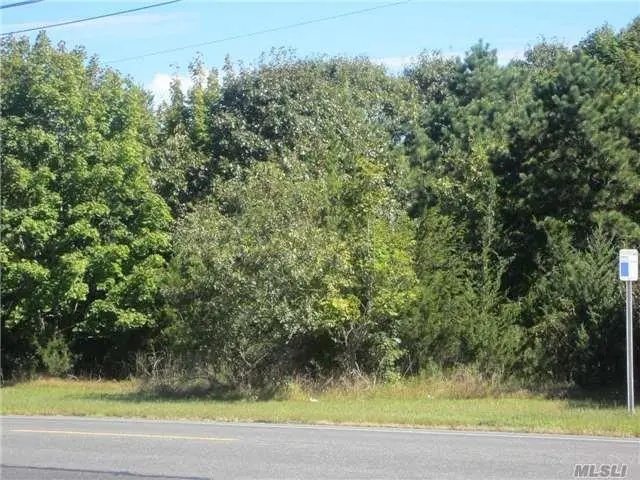 83 Montauk Highway, Westhampton, NY 11977 - Image #2