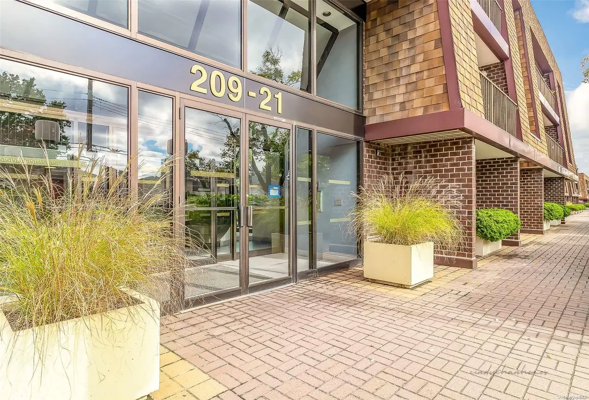 20921 26th Ave #2D, Bayside, NY 11360 - Image #1