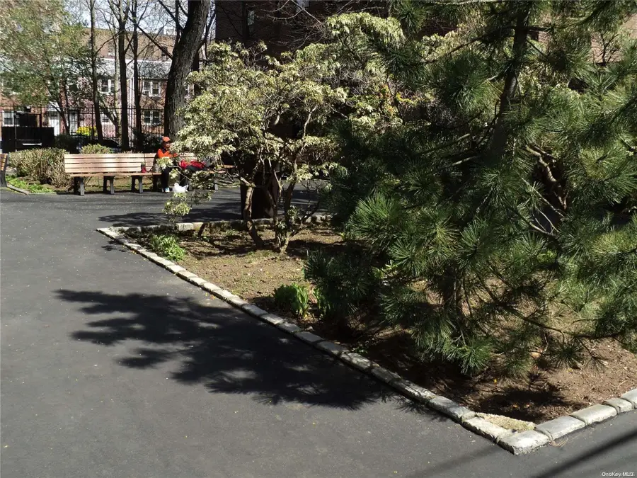 91-10 32 Avenue #E102, East Elmhurst, NY 11369 - Image #2