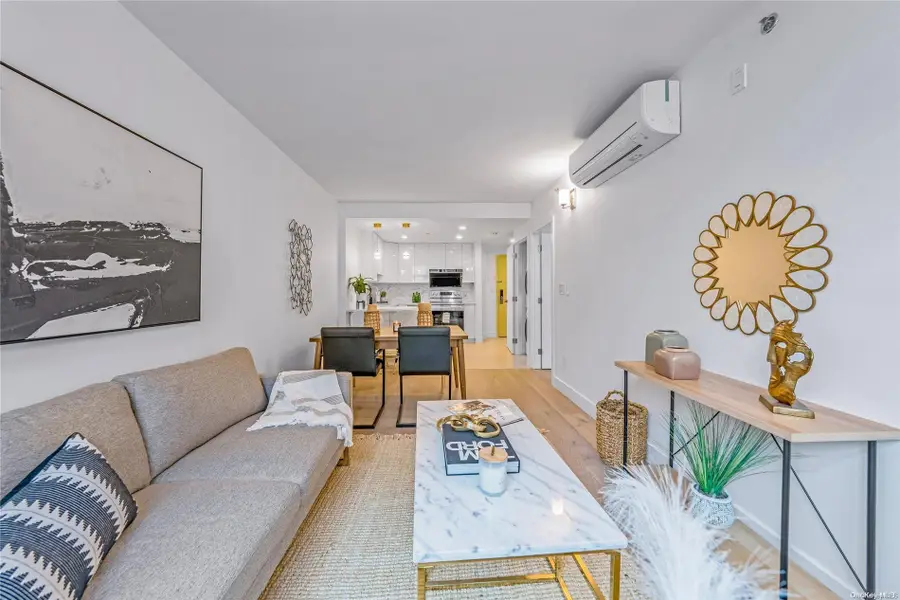 52-16 Roosevelt Avenue #2A, Woodside, NY 11377 - Image #2