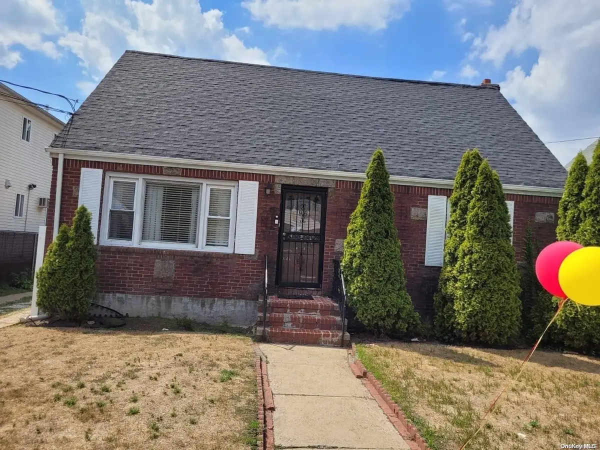 118-28 204th Street, Saint Albans, NY 11412 - Image #1