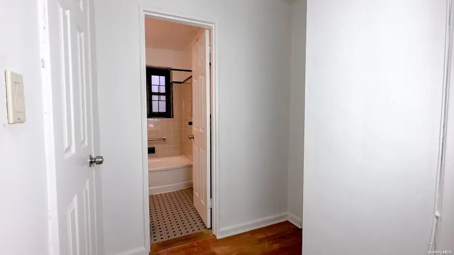 102-55 67th Rd #2x, Forest Hills, NY 11375 - Image #3