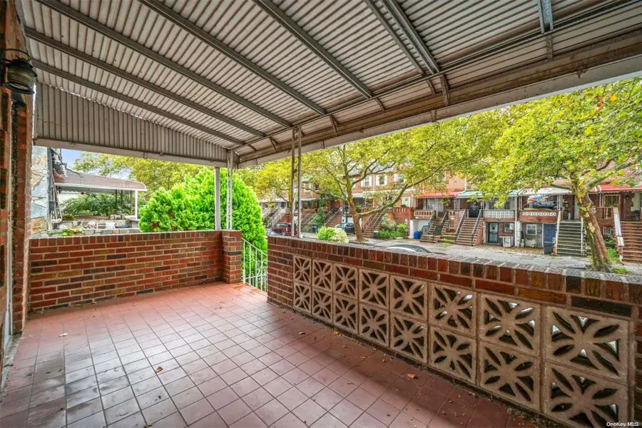 61 E 54th Street, Brooklyn, NY 11203 - Image #2