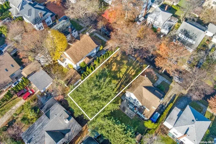 14 Michigan Road, Bellerose, NY 11001 - Image #3