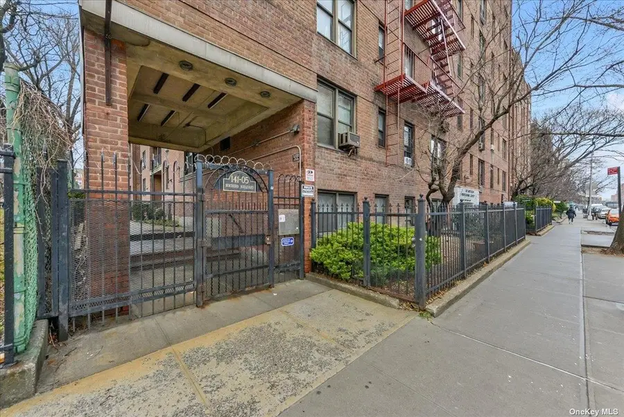 141-05 Northern #C1-D1, Flushing, NY 11354 - #3