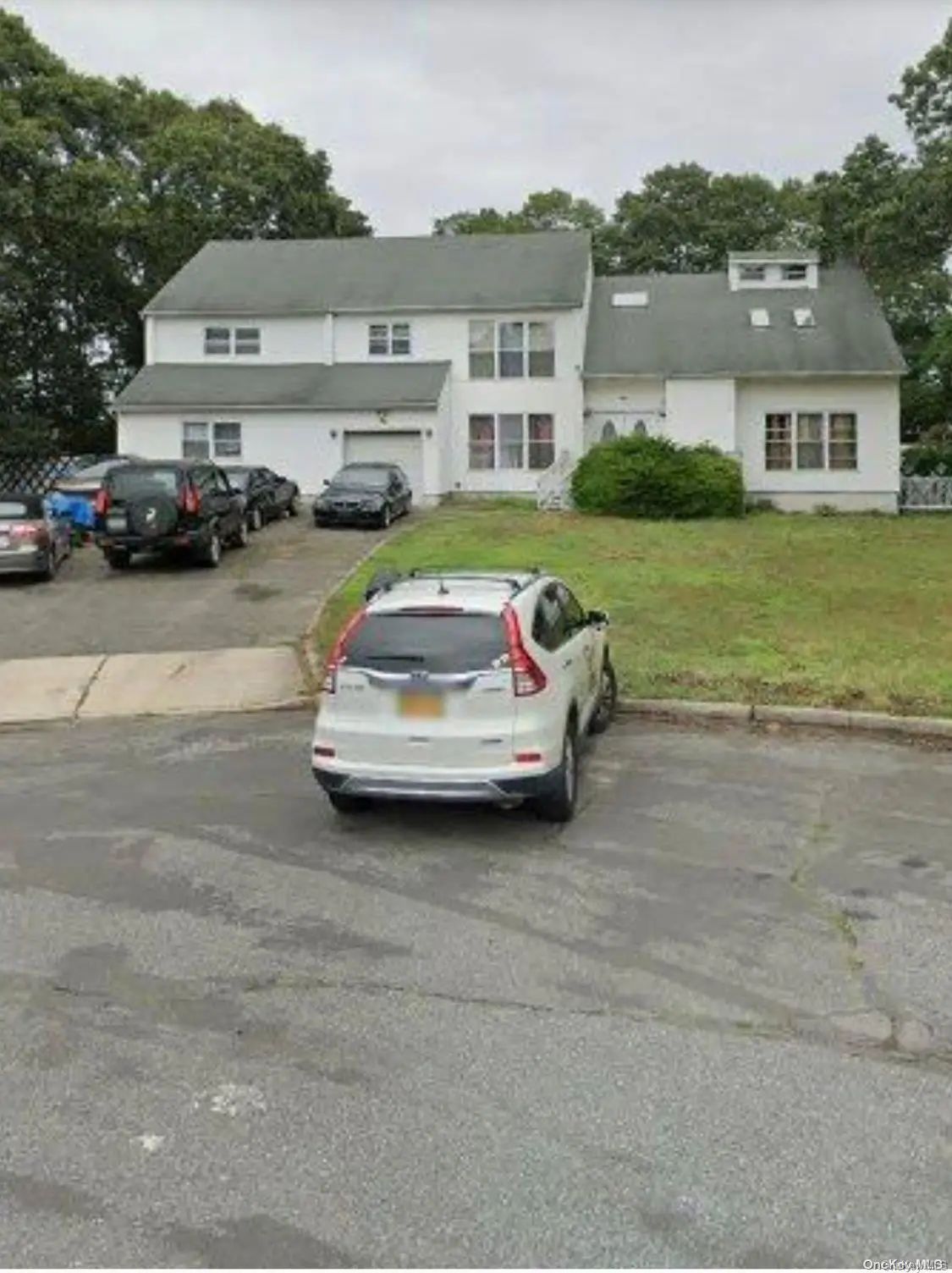 29 Bayou, Holtsville, NY 11742 - Image #1