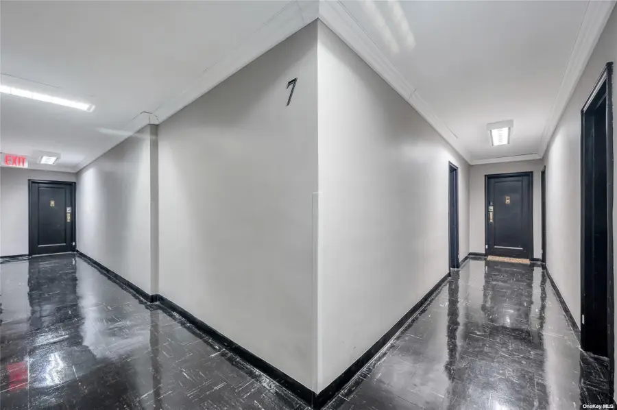 8750 204 Street #A72, Hollis, NY 11423 - Image #2