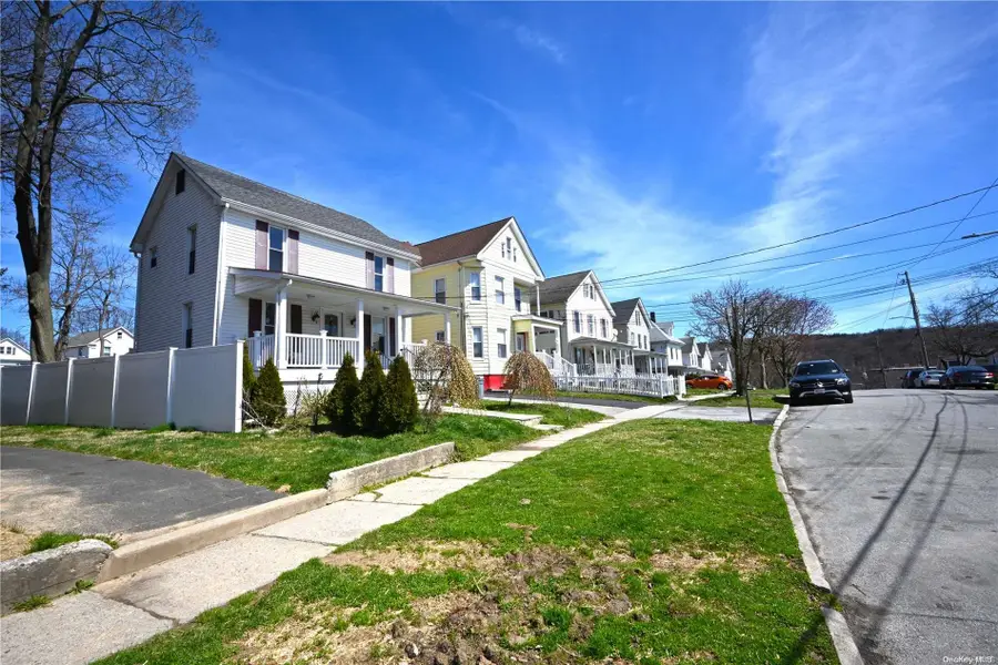 1 Agate Avenue, Ossining, NY 10562 - Image #3