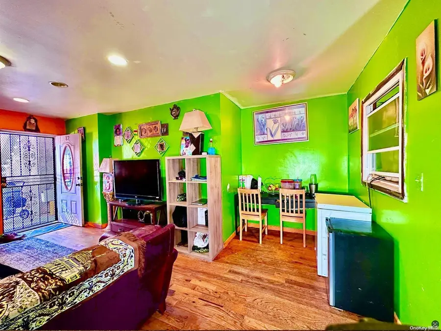 12 Columbus Place, Brooklyn, NY 11233 - Image #3