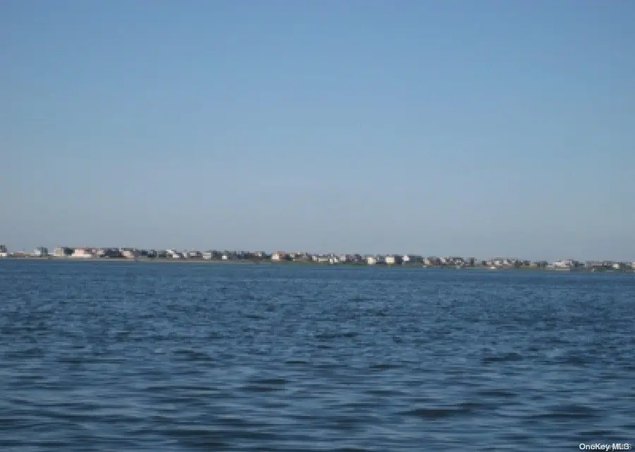 5 Bayberry Lane, Remsenburg, NY 11960 - Image #2