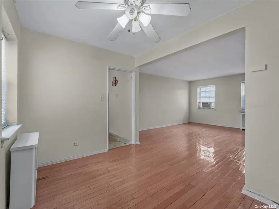 144-19 78 Road #3E, Flushing, NY 11361 - Image #3