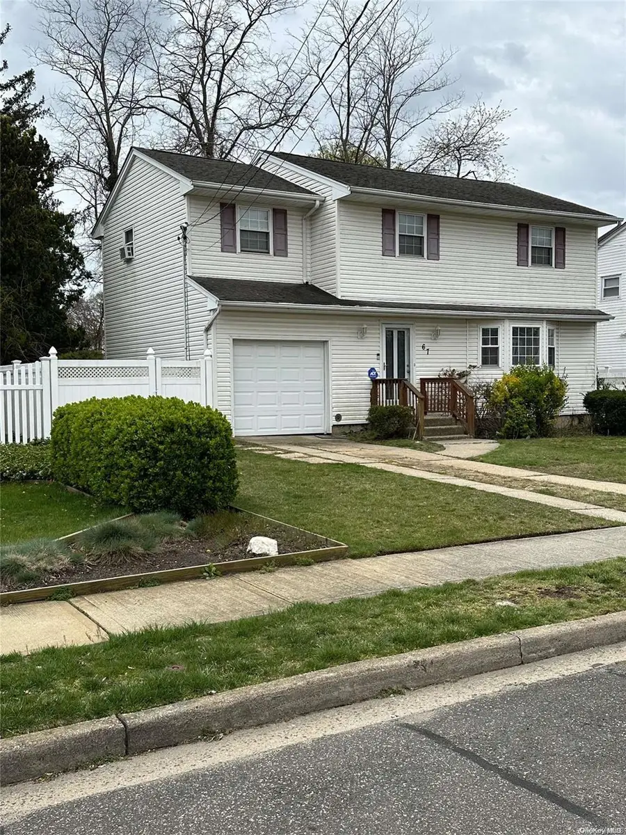 67 Colonial, Massapequa, NY 11758 - Image #2