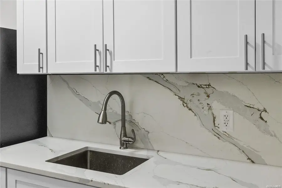 37-20 81st Street #3r, Jackson Heights, NY 11372 - Image #2