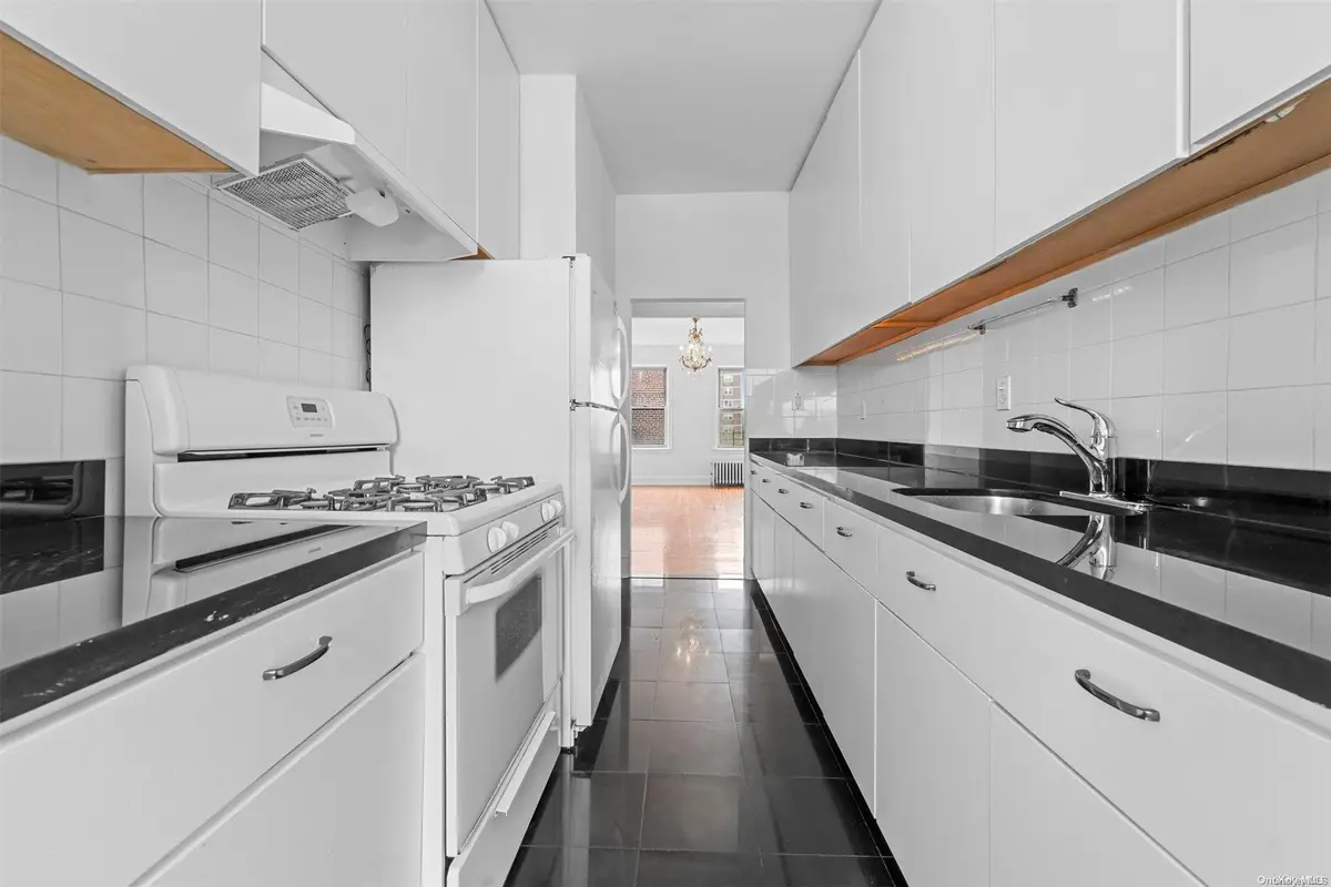 59-11 Queens Blvd #6O, Woodside, NY 11377 - Image #1