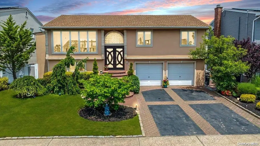 909 Gerry Avenue, Lido Beach, NY 11561 - Image #2