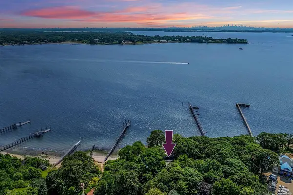 18 Hicks Lane, Sands Point, NY 11050