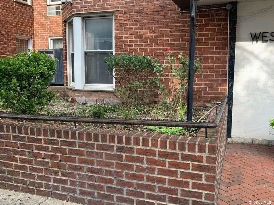 89-15 Parsons Blvd #11G, Jamaica, NY 11432 - Image #3