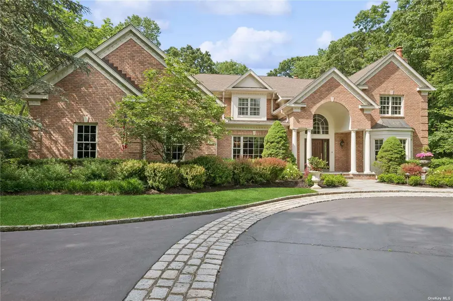 5 Peacock Lane, Upper Brookville, NY 11545 - Image #2