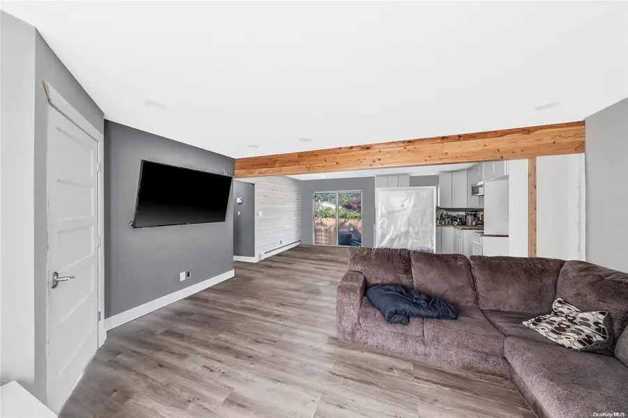 6 Bogota Road, Mastic Beach, NY 11951 - Image #3