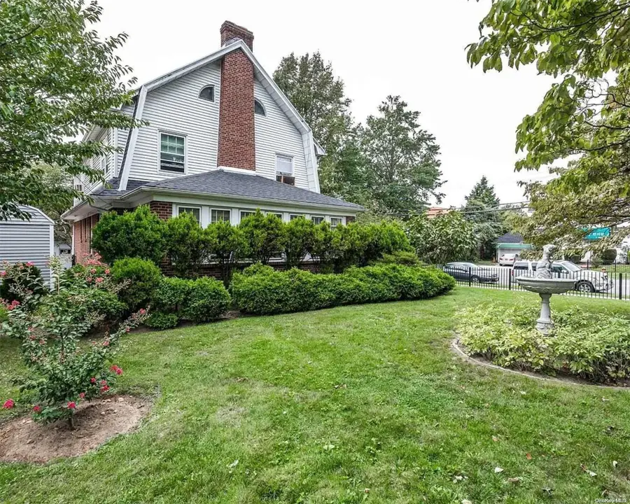 33-02 Parsons Boulevard, Flushing, NY 11354 - Image #2