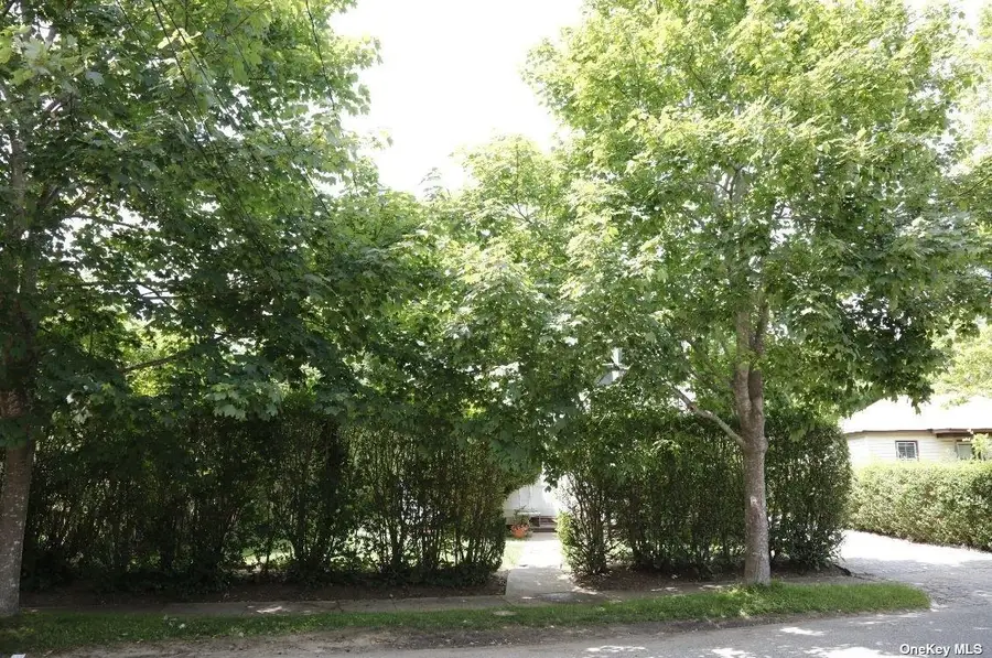39 Halsey Avenue, Southampton, NY 11968 - Image #3